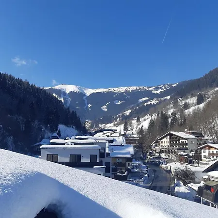 Schlafgut Kuessler In Zell Am アパート